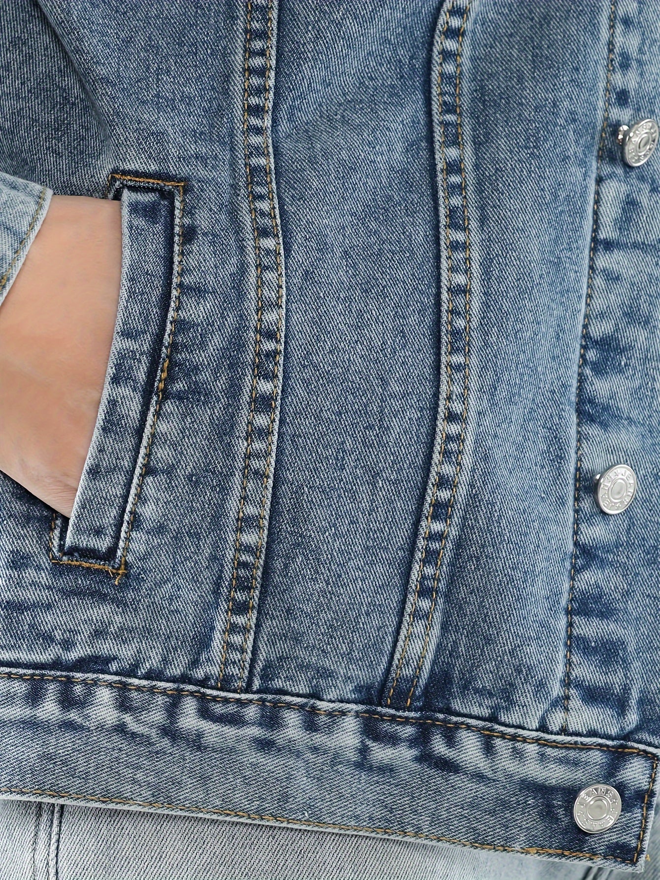 1pc Men'S Denim Jacket - Minimalist Solid Color, Casual Long Sleeve, Regular Fit, Single Breasted with Pockets, Woven Fabric, Cotton 85%, Polyester 15% - High-End Trendy Light Blue Top for Spring\u002FFall