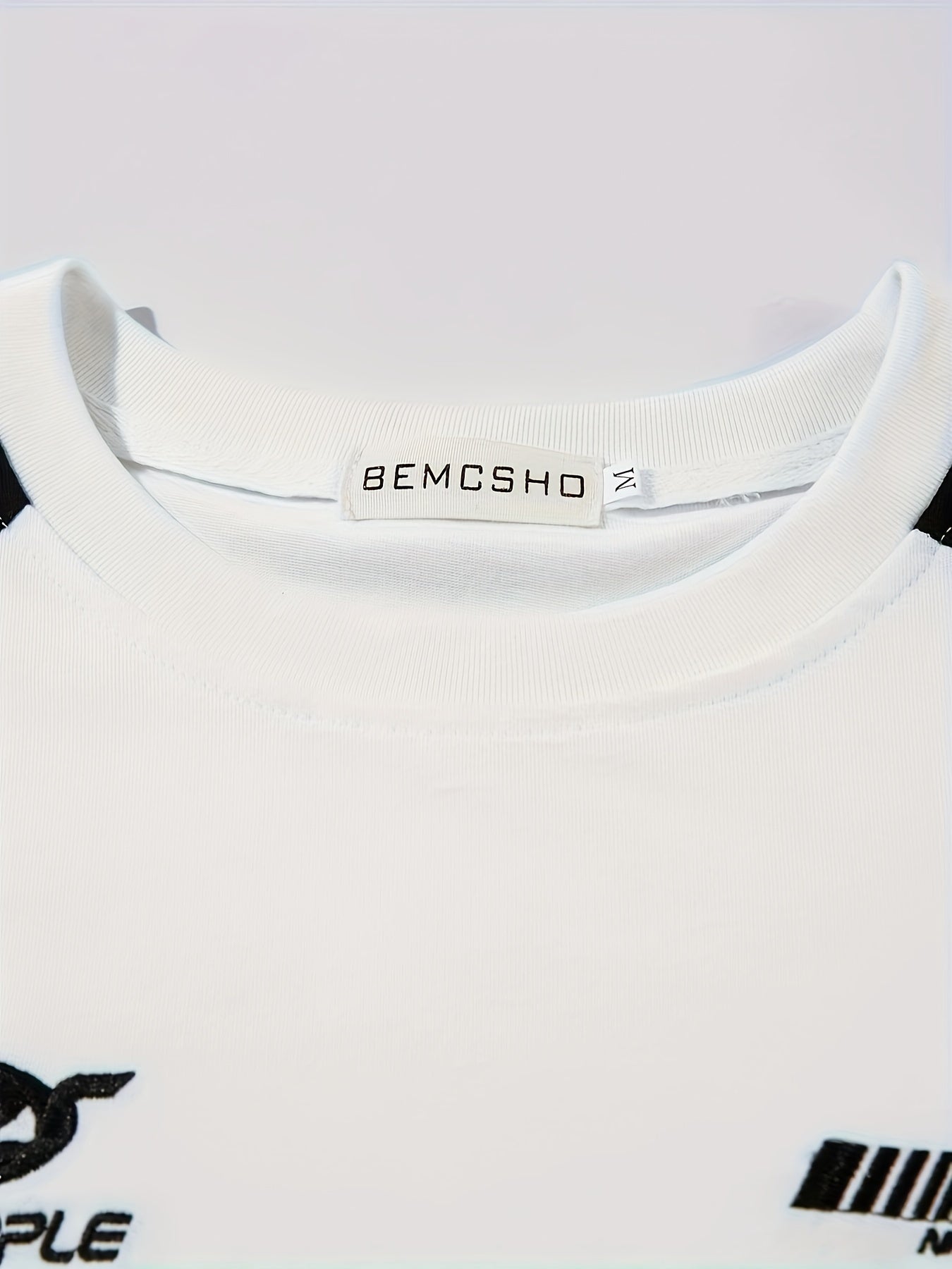 BEMCSHO Men's Vintage Cotton T-Shirt - Crew Neck, Loose Fit, Geometric Pattern, Embroidered Letters, Casual Weekend Top with Slight Stretch and Knit Fabric - Summer Collection